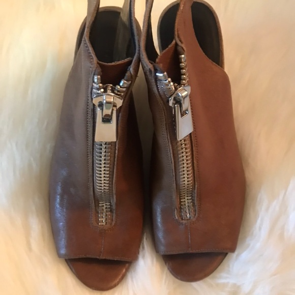 Nine West leather open toe bootie - Picture 2 of 6